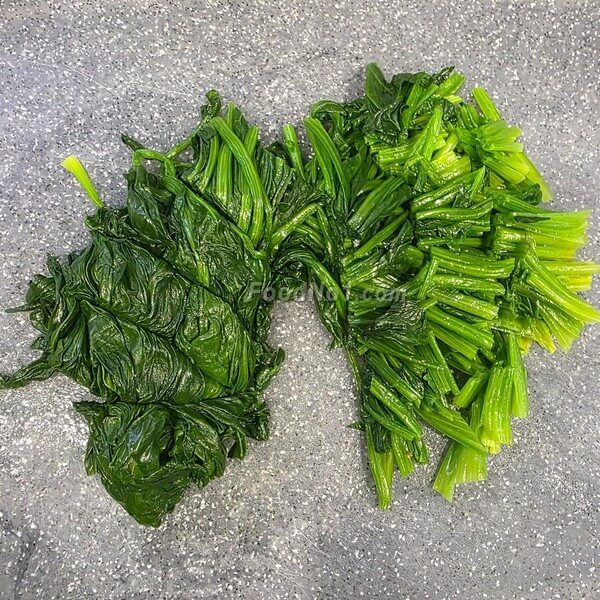 菠菜擂椒皮蛋的功效