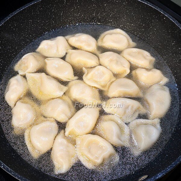 菜肉餃子、煎餃、蒸餃
