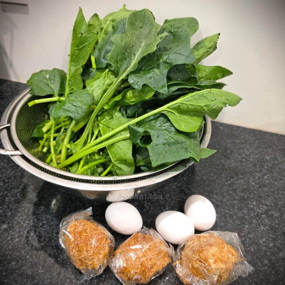 金銀嫩蛋爽口菠菜 (材料)