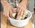 冬瓜洗淨連皮切厚件