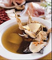 196fc-a0501.jpg (19279 bytes)