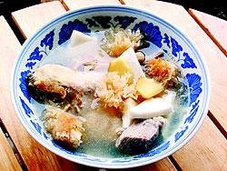 food-tt-20000424a01.jpg (28817 bytes)