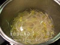 ribs bean_sprouts_soup01