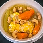 滋潤腰果甘荀粟米湯