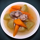 合掌瓜紅蘿蔔排骨湯
