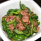 煙肉爆炒鮮摘青椒