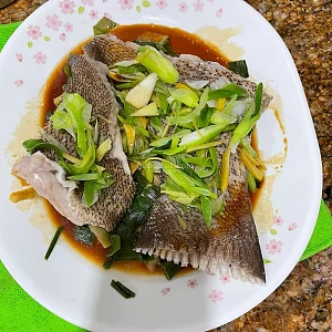 薑蔥蒸澳洲大不知名大石斑尾