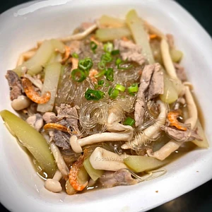 合掌瓜海鮮菇炆粉絲